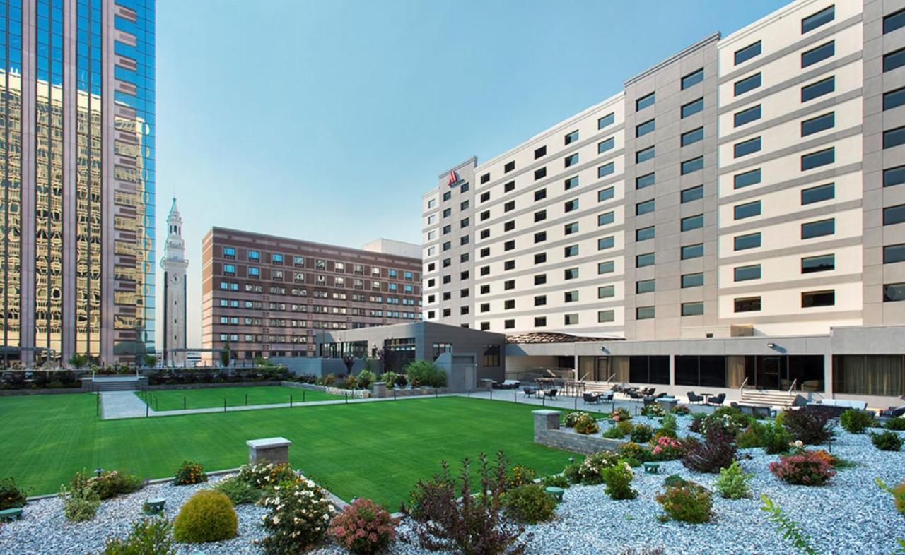 Marriott Springfield Downtown Hotel Exterior photo