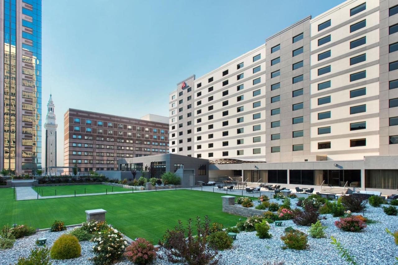 Marriott Springfield Downtown Hotel Exterior photo