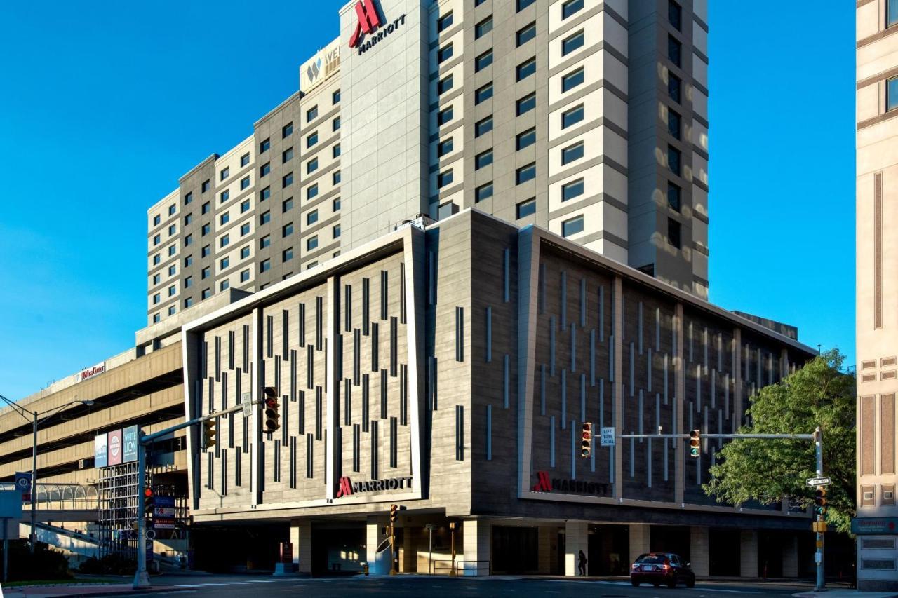 Marriott Springfield Downtown Hotel Exterior photo